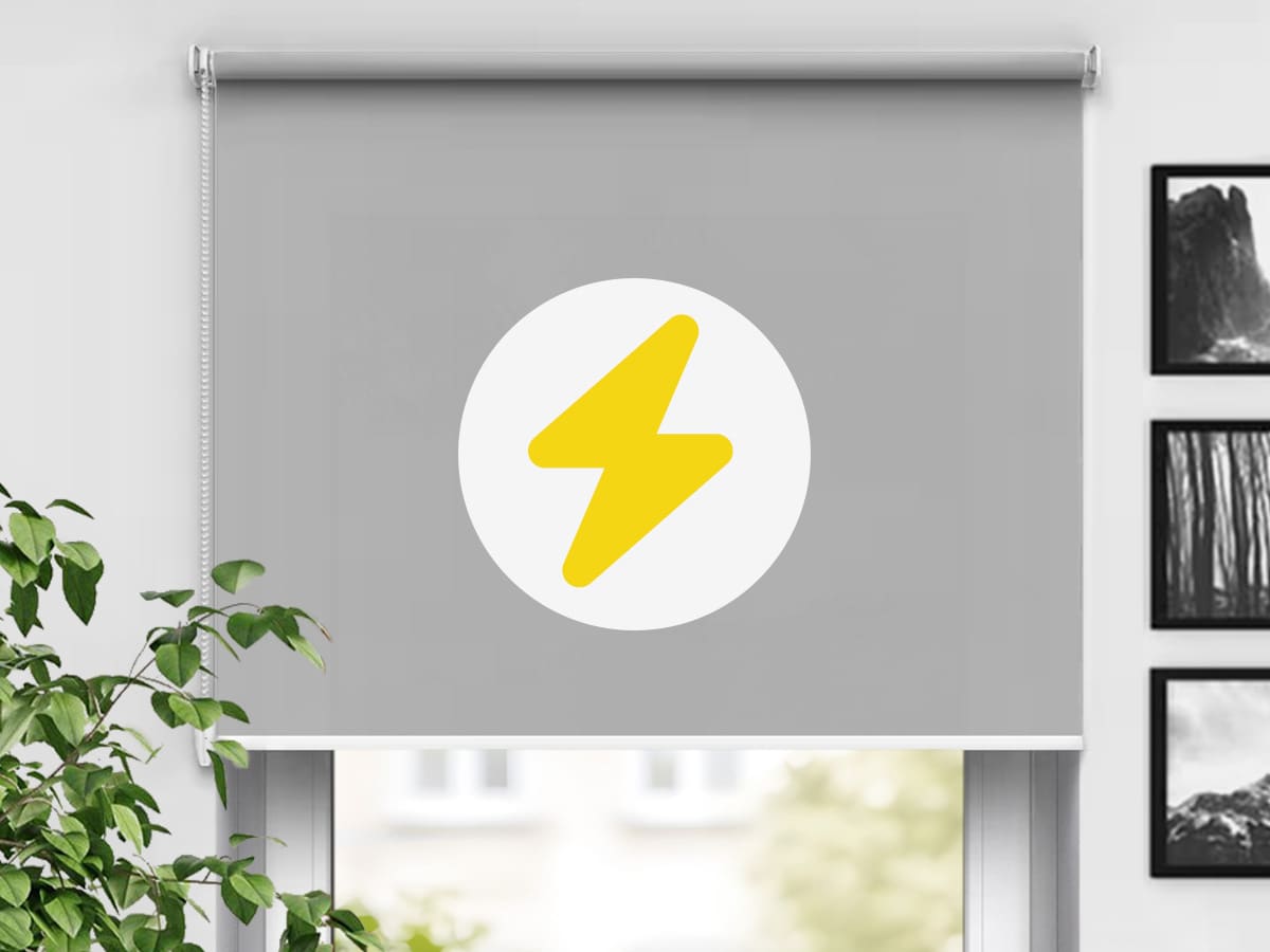 Elektrisches Smart-Rollo nach Maß