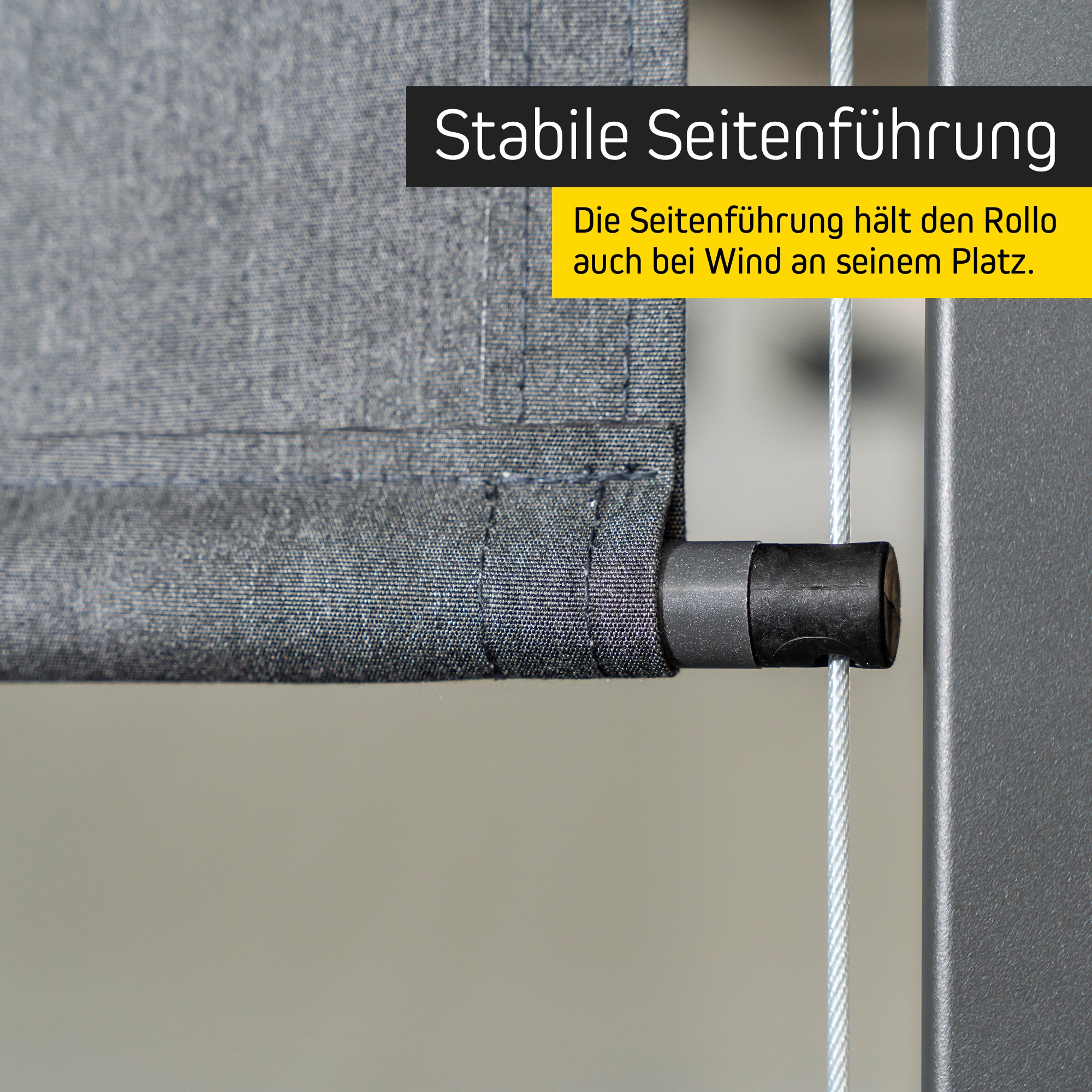 Außenrollo für Pergola mit Lamellendach - Stabile Seitenführung